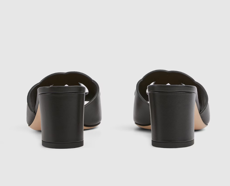 👜 Gucci | Sandalia tipo chancla GG entrelazada de mujer - Imagen 2