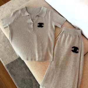 👜 CHANEL | Conjunto de Sueter