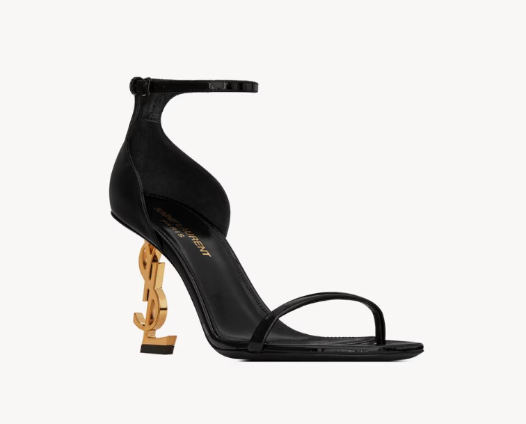 👜 YSL | Sandalias Opyum de charol con tacón dorado