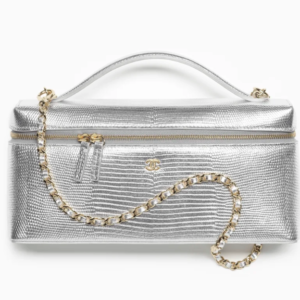 👜 CHANEL | Vanity case con cadena